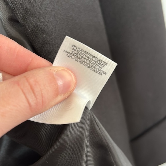 Jones Studio Chic Black Open-Front Cropped Blazer Jacket Size 14 - Picture 4 of 5